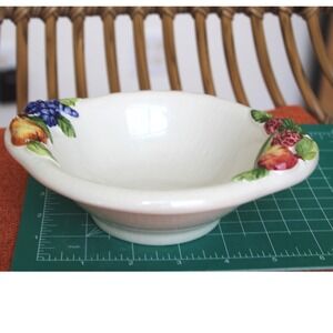 Bassano Italy Fatto A Mano Ceramic Fruit Bowl Embossed Majolica Serving Dish 8in